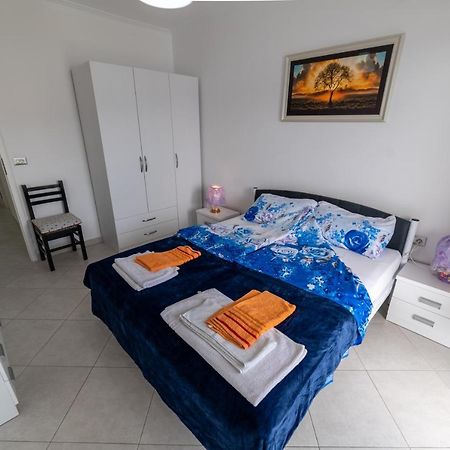 Sofi Apartments Sarande Exterior photo